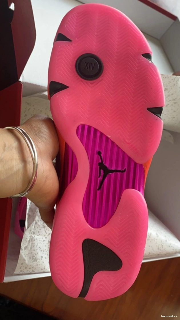 (W) Low 14 Shocking Pink Retro DH4121-600 Jordan 0801